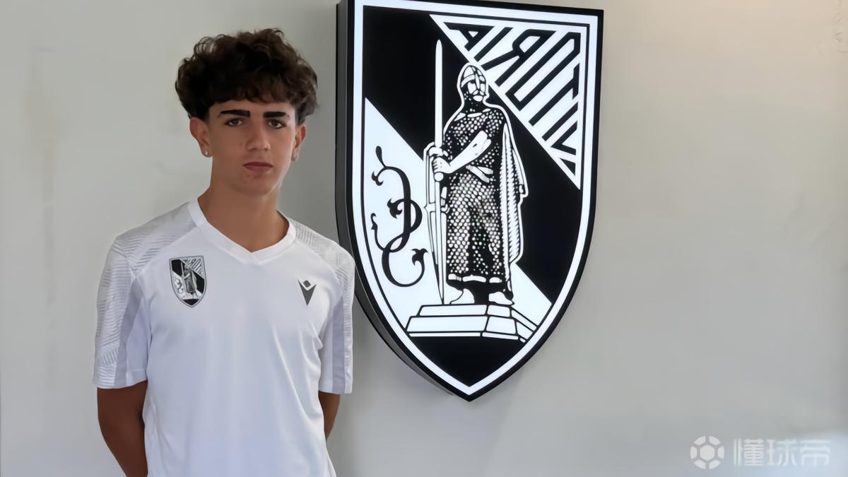 马卡报:C罗外甥加盟吉马良斯维多利亚